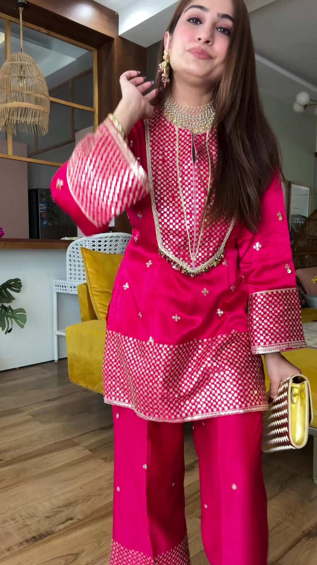 Gulabi Noor Gajji Silk