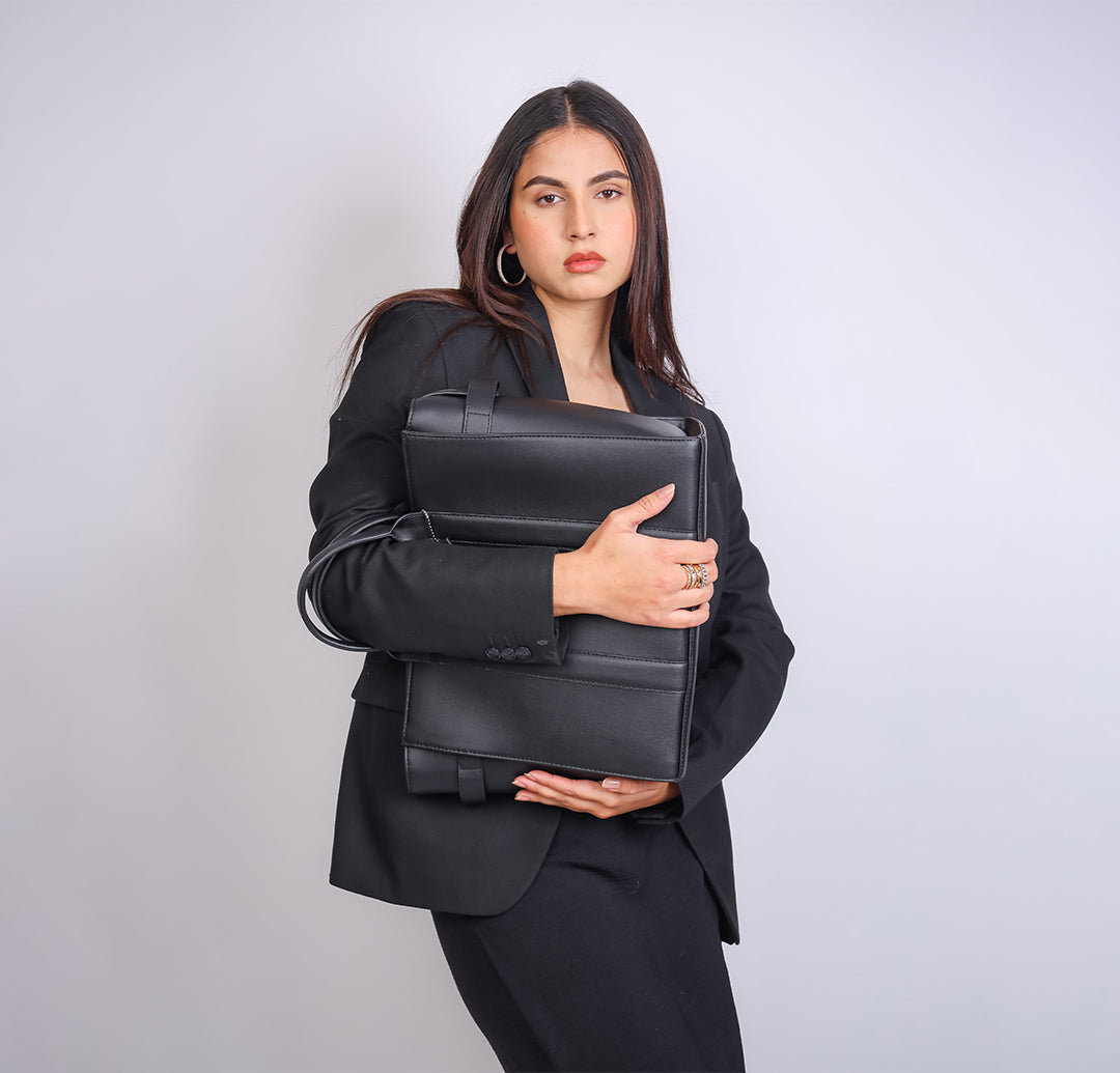 Elan Box Tote Bag - Black