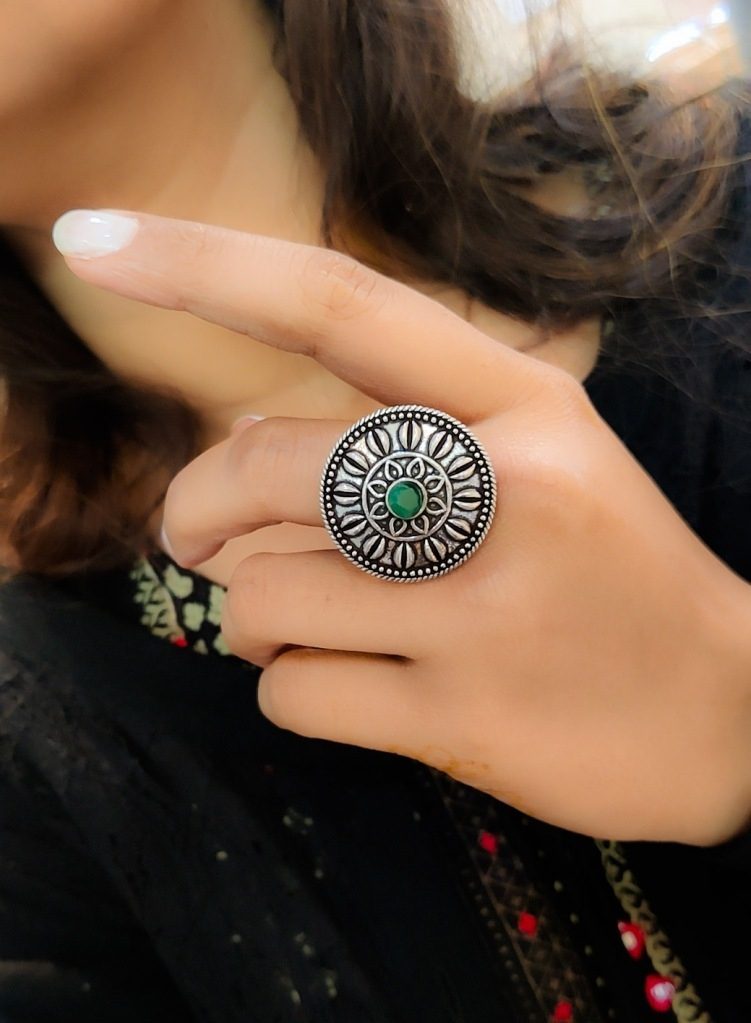 Antique Silver Plated Round Oxidised Stone Work Rings