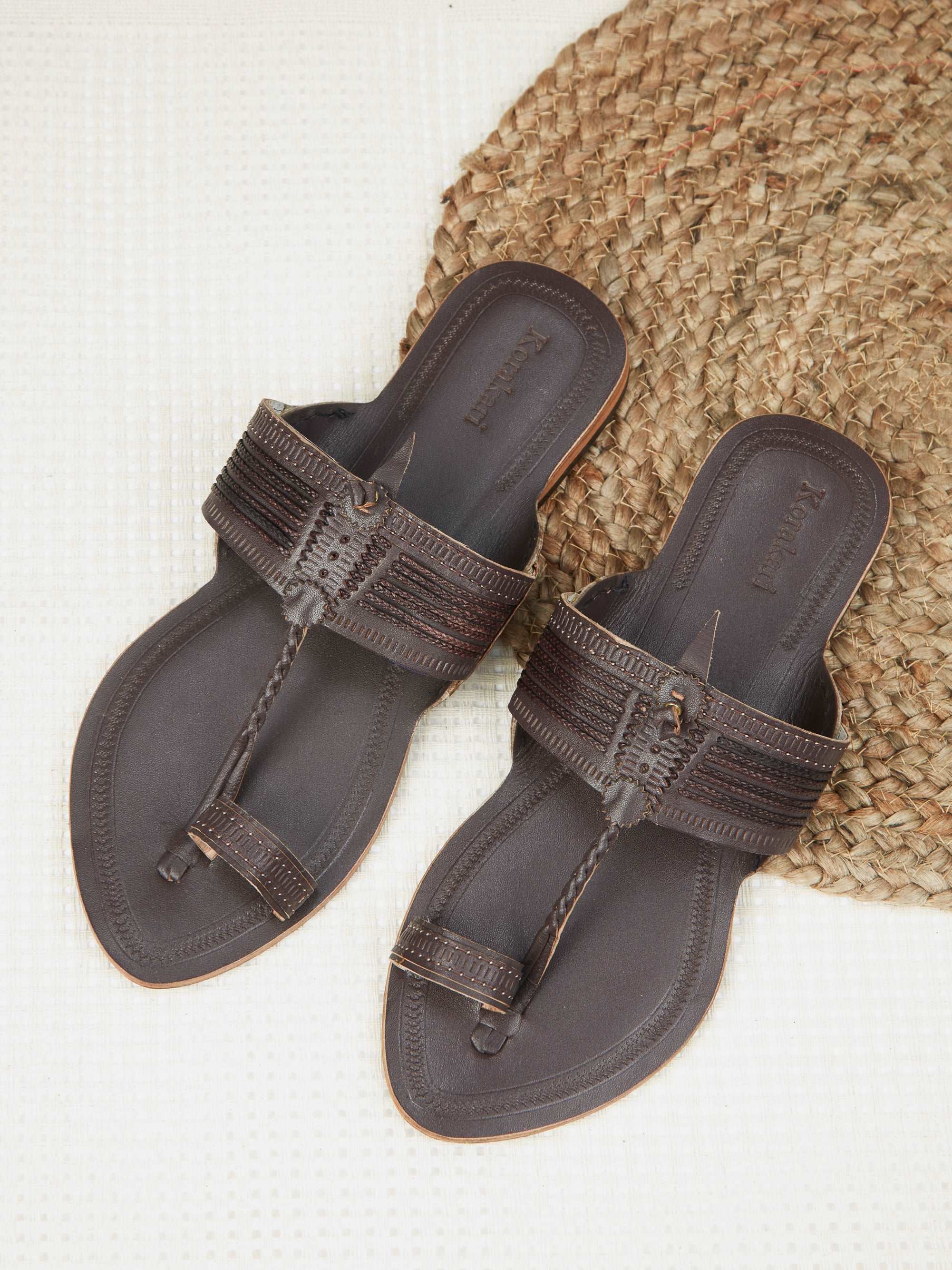 Breezy Brown women's kolhapuri chappal