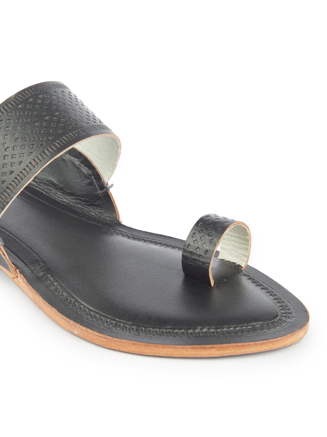 Balmy Black women's kolhapuri chappal