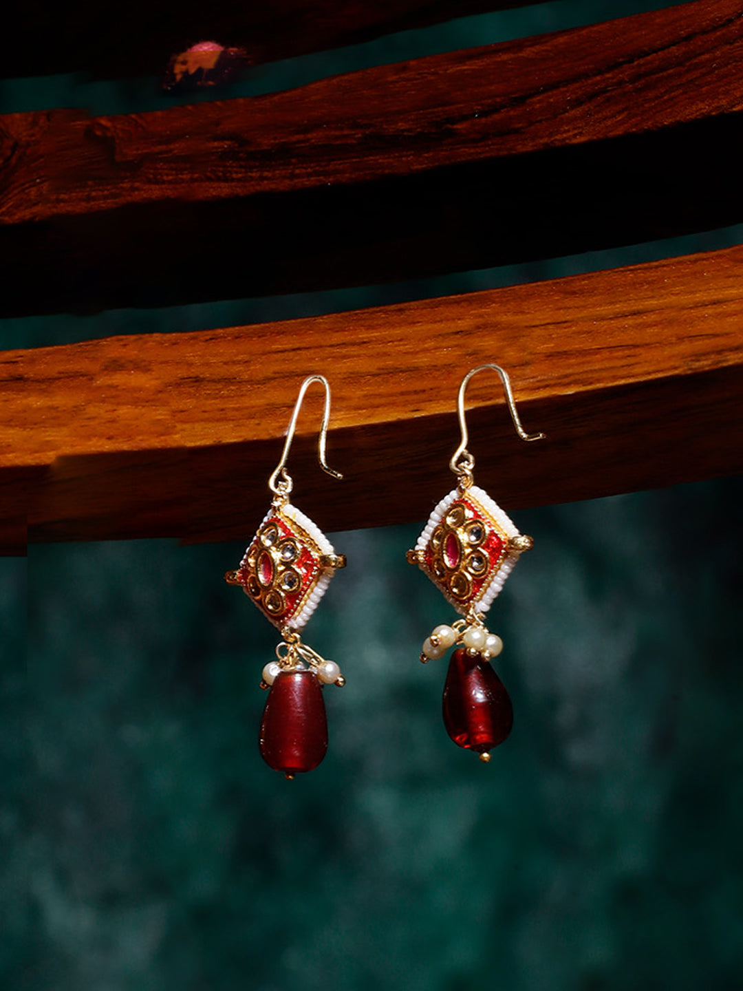 Rang-e-Anar Drop Earring