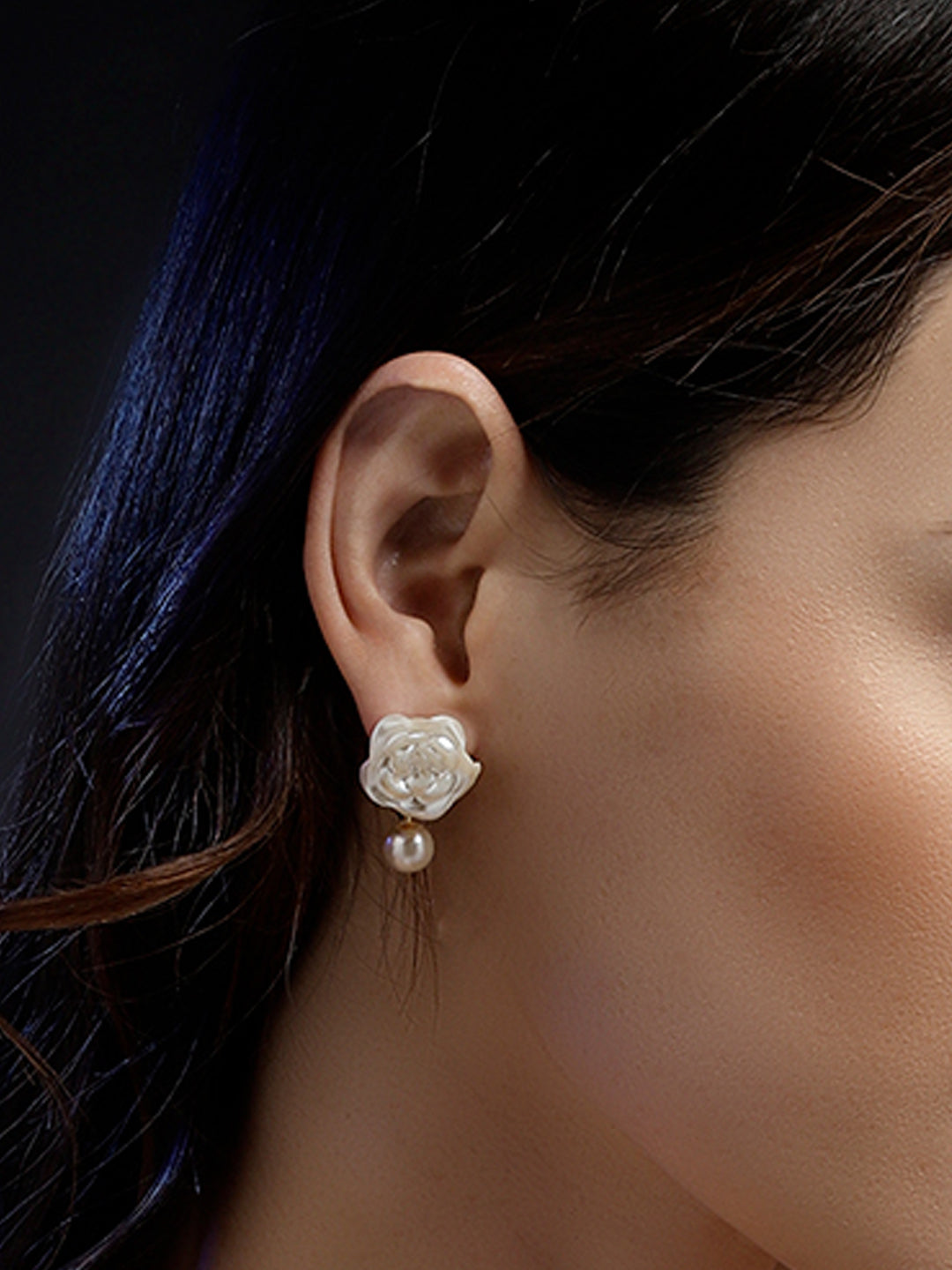 Roshni-e-Chandni Drop Earring