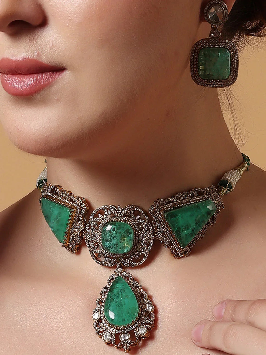 Bagh Necklace with Earring