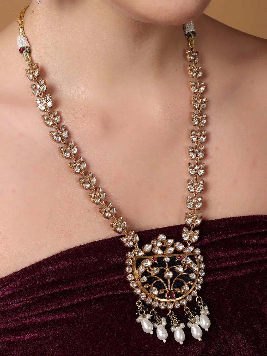 Jheel Necklace with Earring