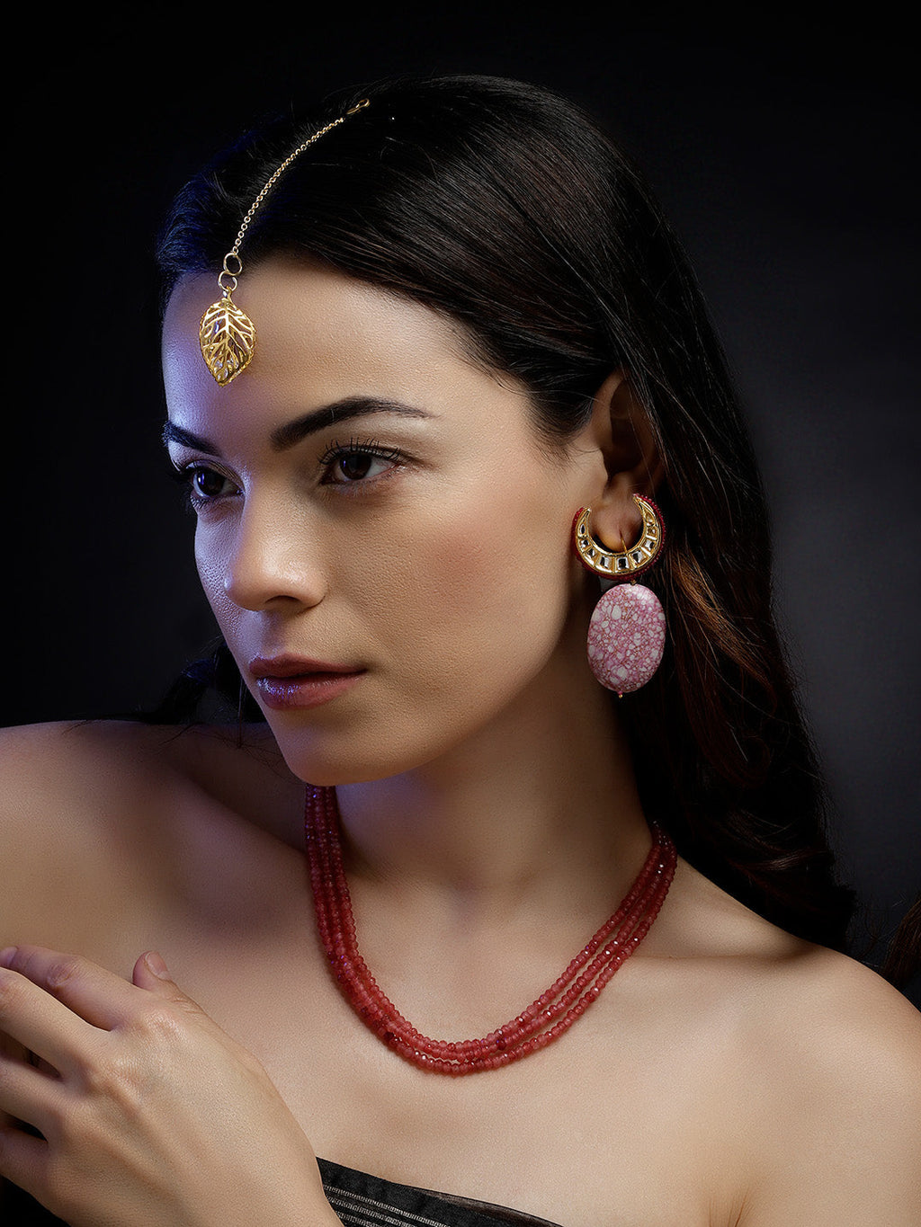 Gulnaar Elegance layered necklace