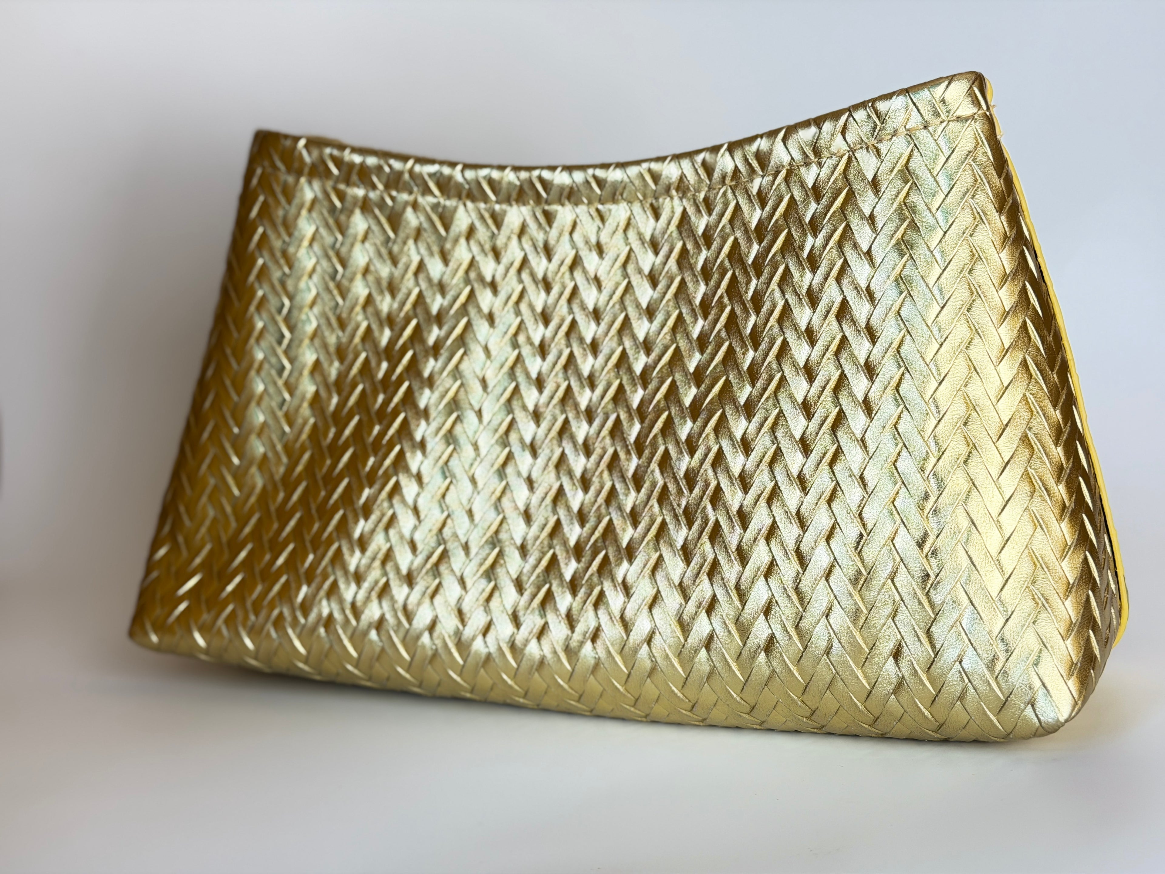 Majestic Twine Tote & Purse - Gold