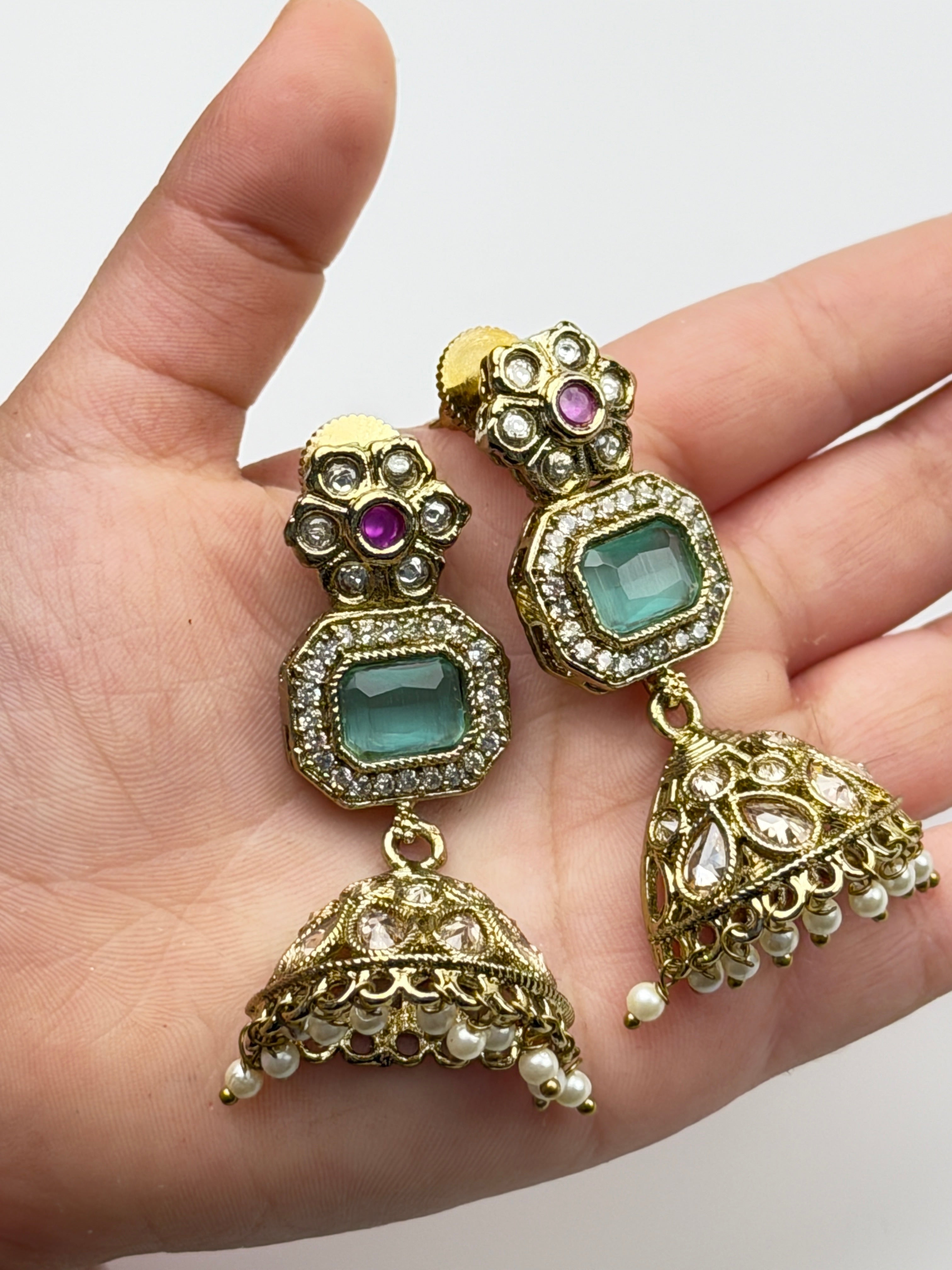 Anaya Mint Enamel Choker Set