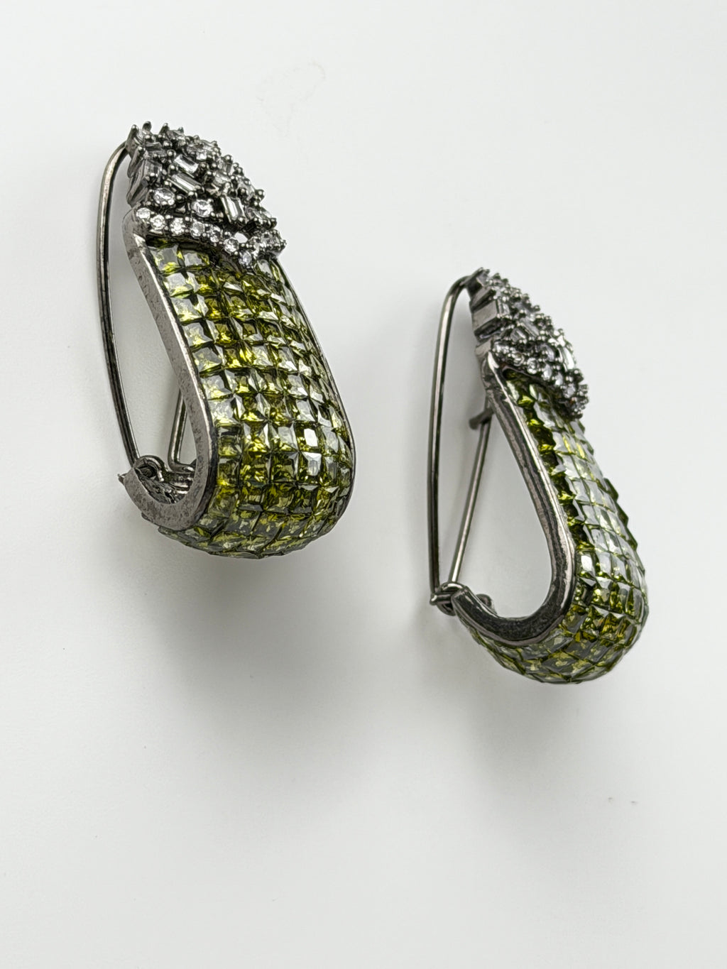 Olive Frost Crystal Earring