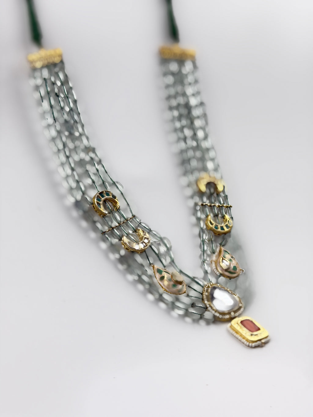 Nilofer Kundan Multi-strand Necklace