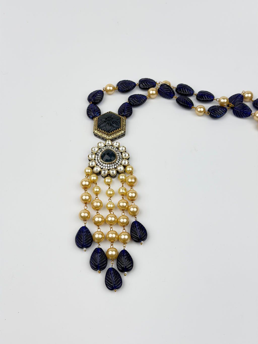 Midnight Lotus Carved Set