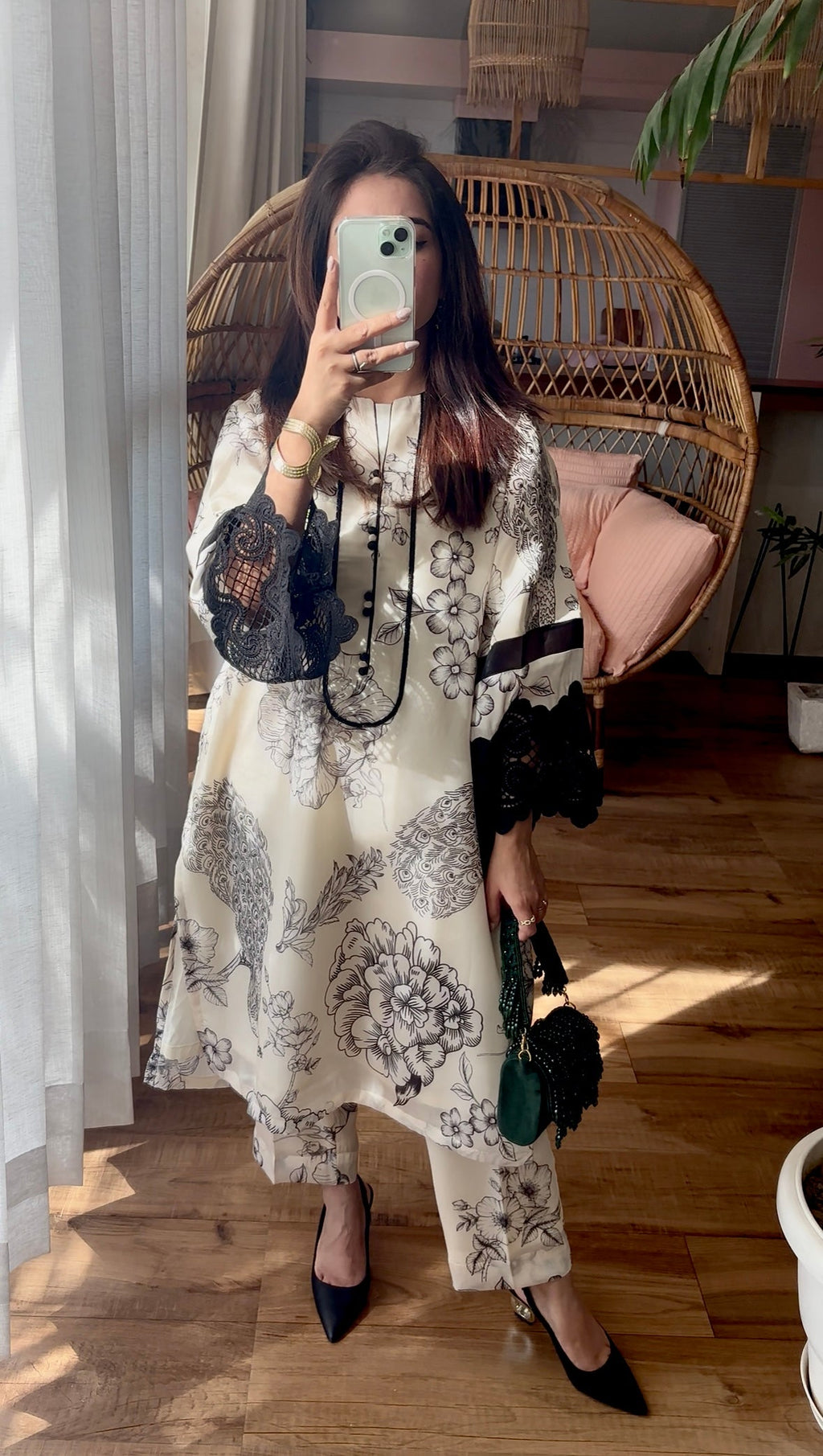 Cutwork Sleeves Printed Kurta Set