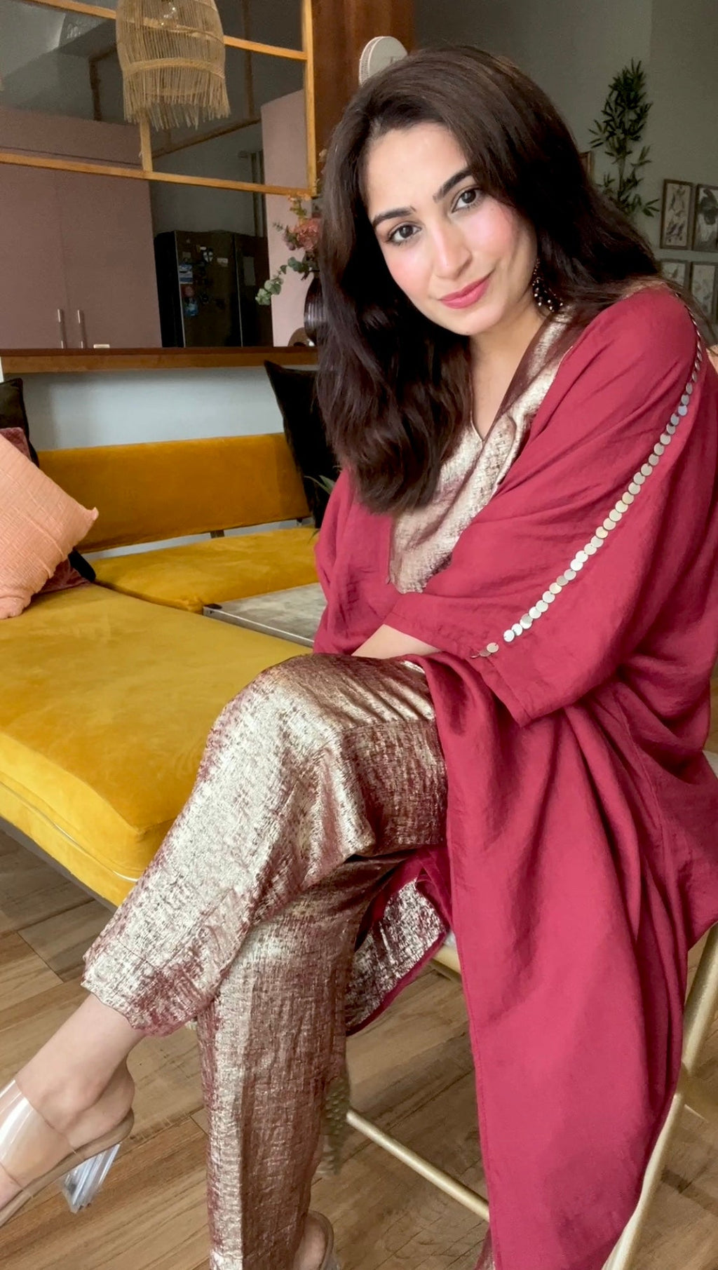 Antifit kurta with golden pants