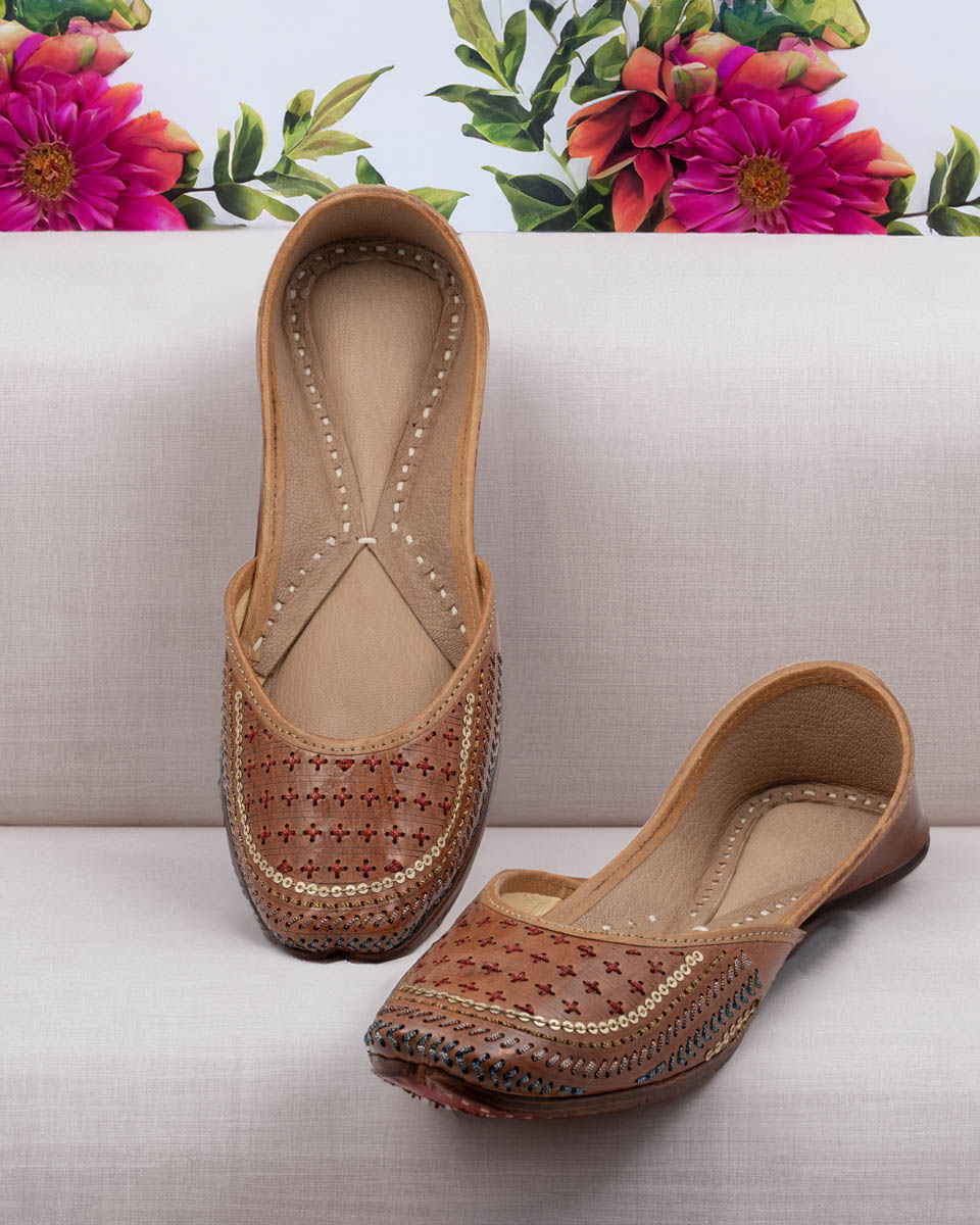 Walnut Coffee _ Jutti for Women