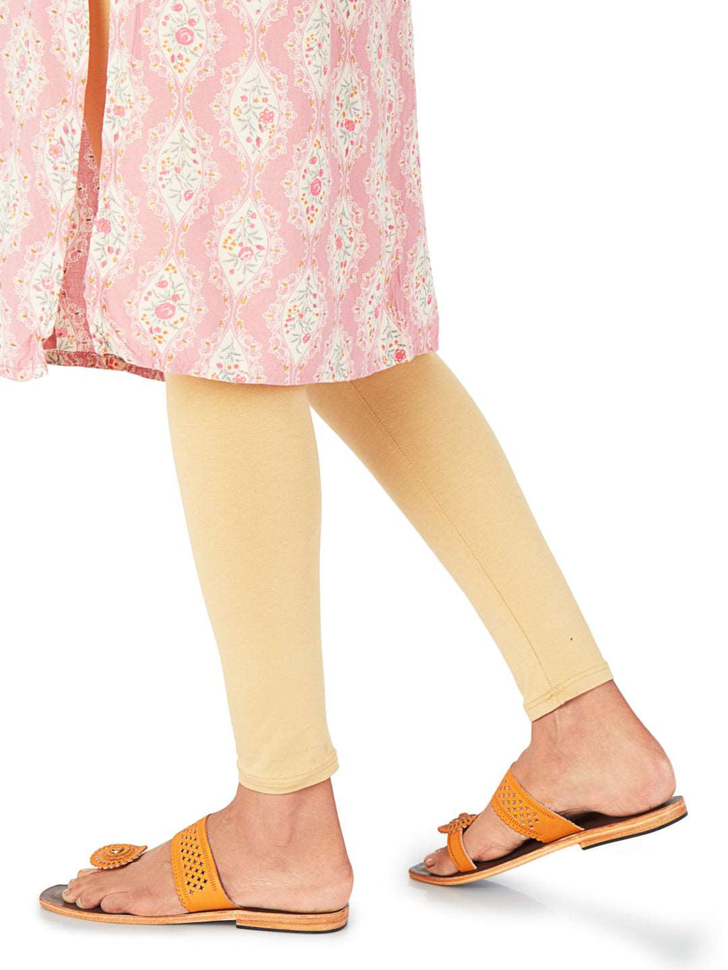 Stylish Toes - Kolhapuri chappal for women