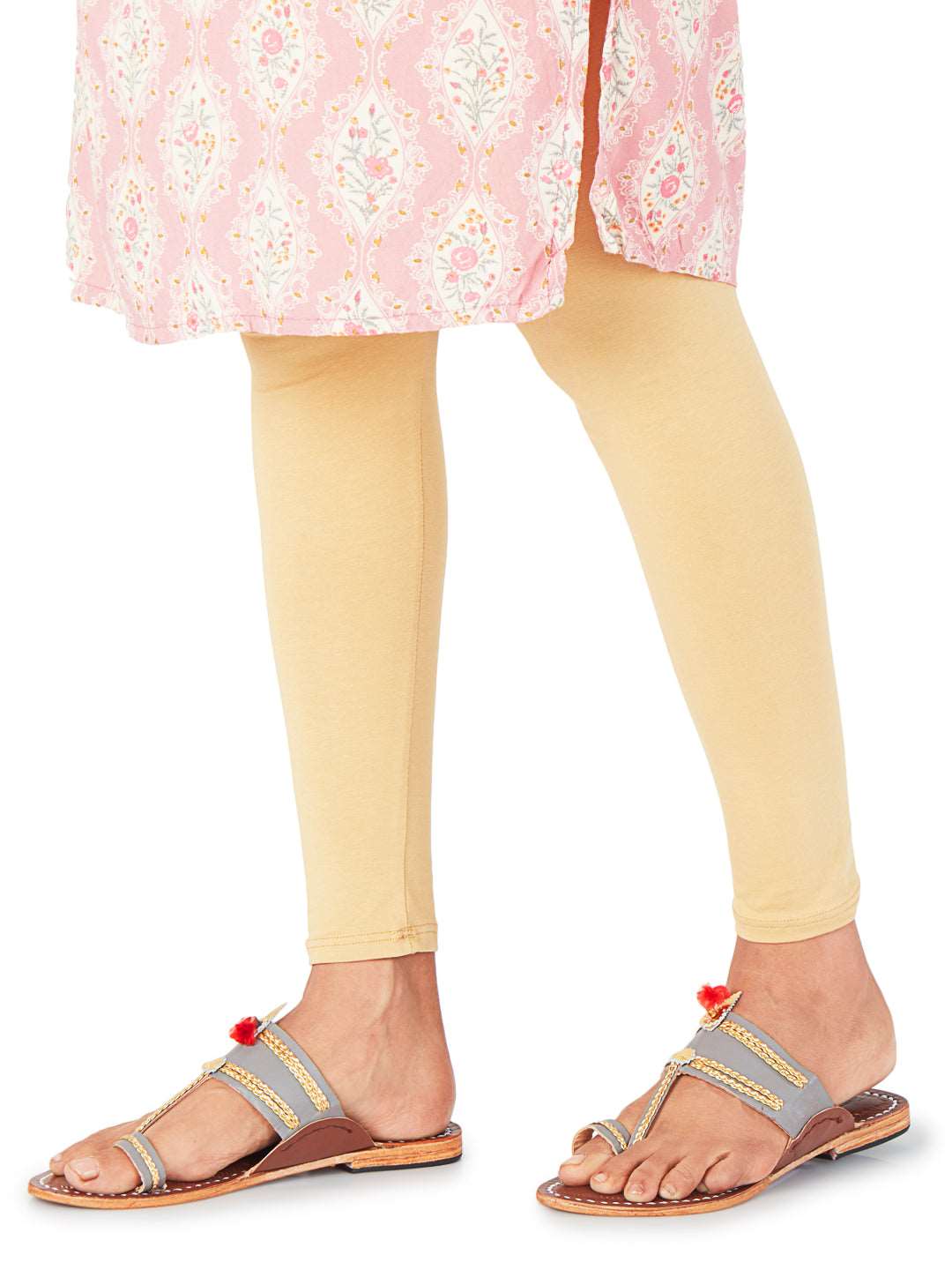 Headturner Grey- women's kolhapuri chappal