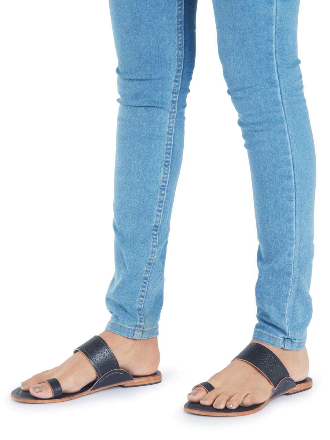 Balmy Black women's kolhapuri chappal