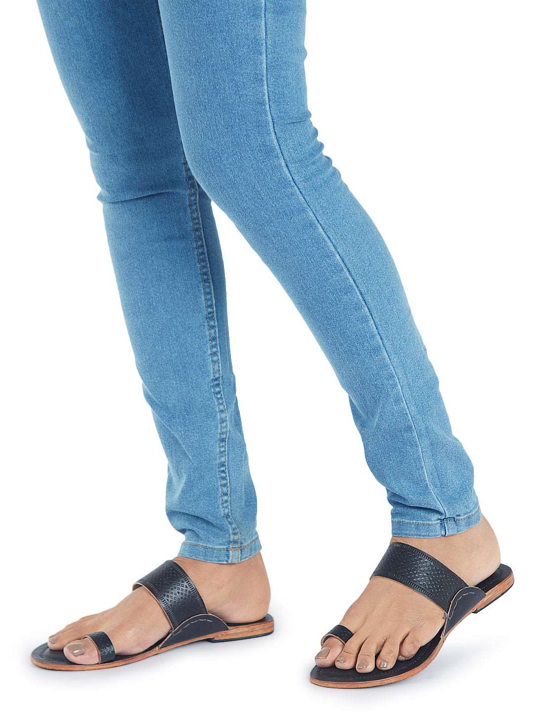 Balmy Black women's kolhapuri chappal