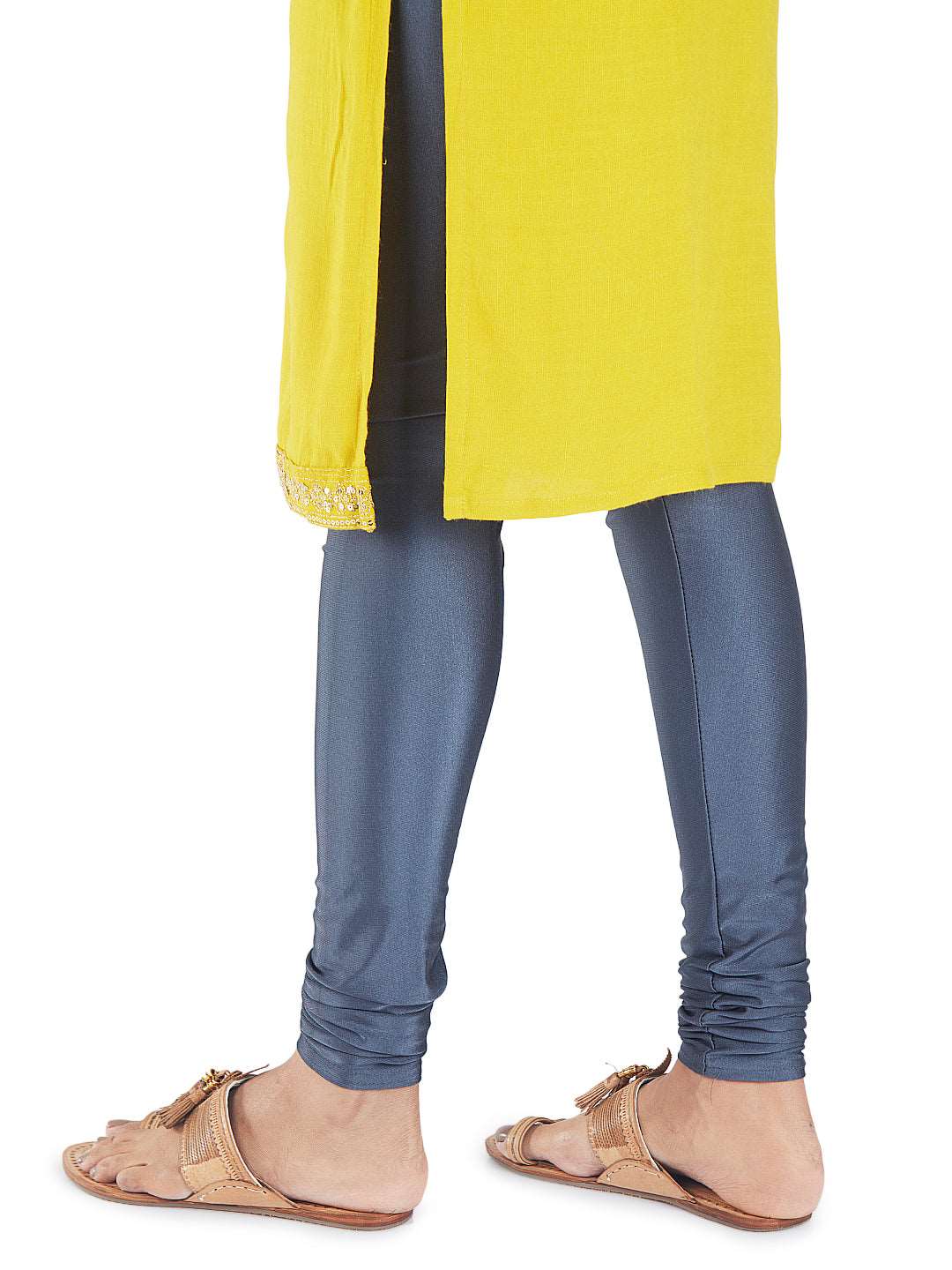 The Maharani Classic Ladies Kolhapuri chappal