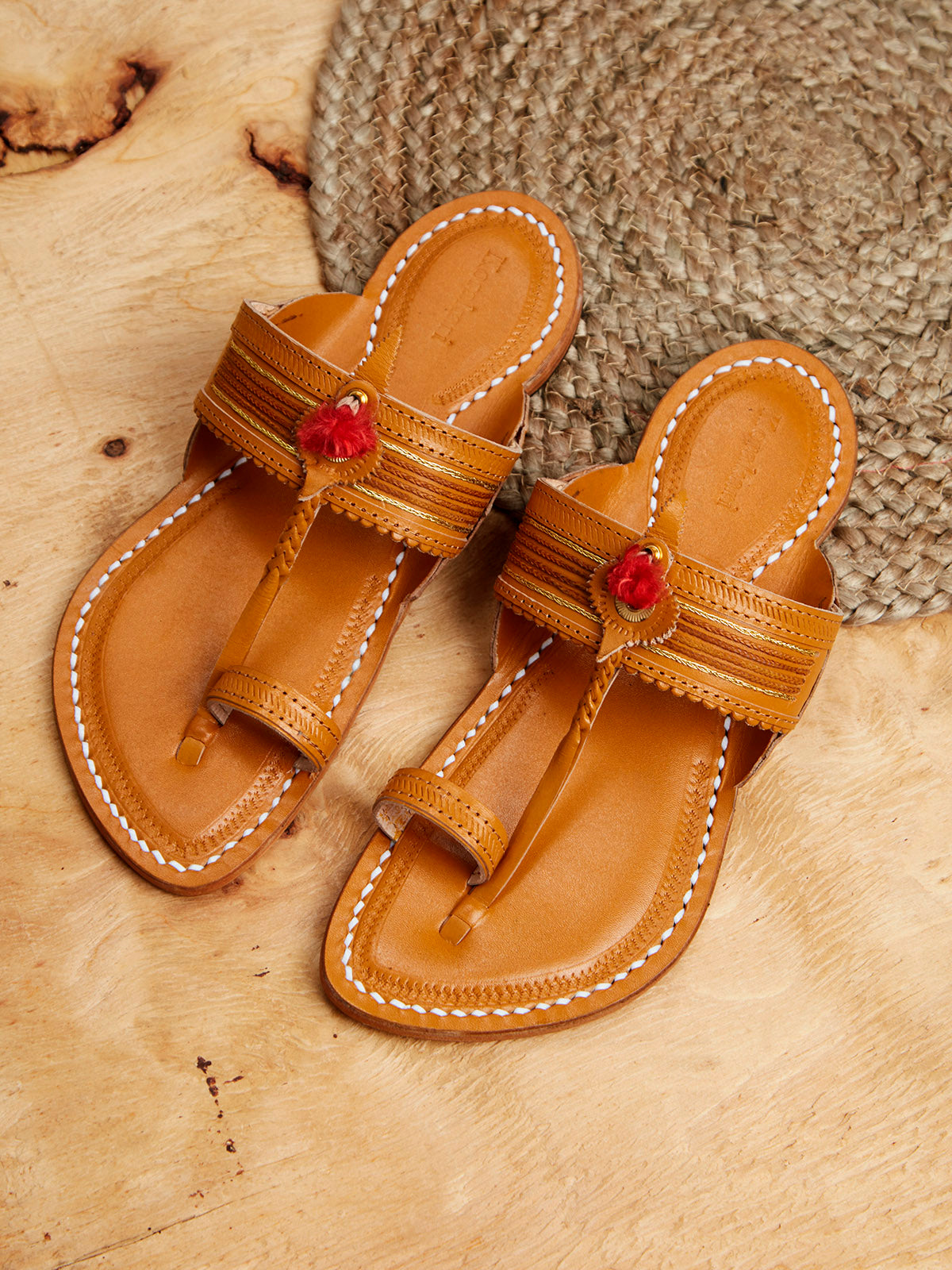 Jari Braids - Men Kolhapuri Chappal