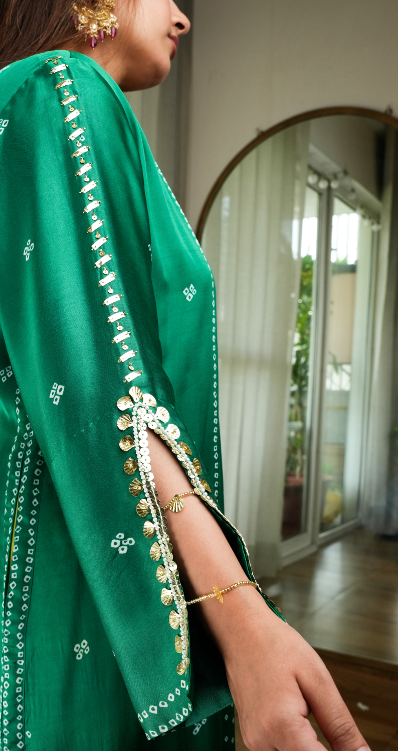 Bandhej Silk Set with Potli