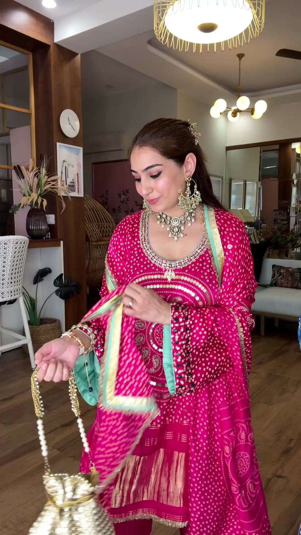 Bhandhej Gajji silk set