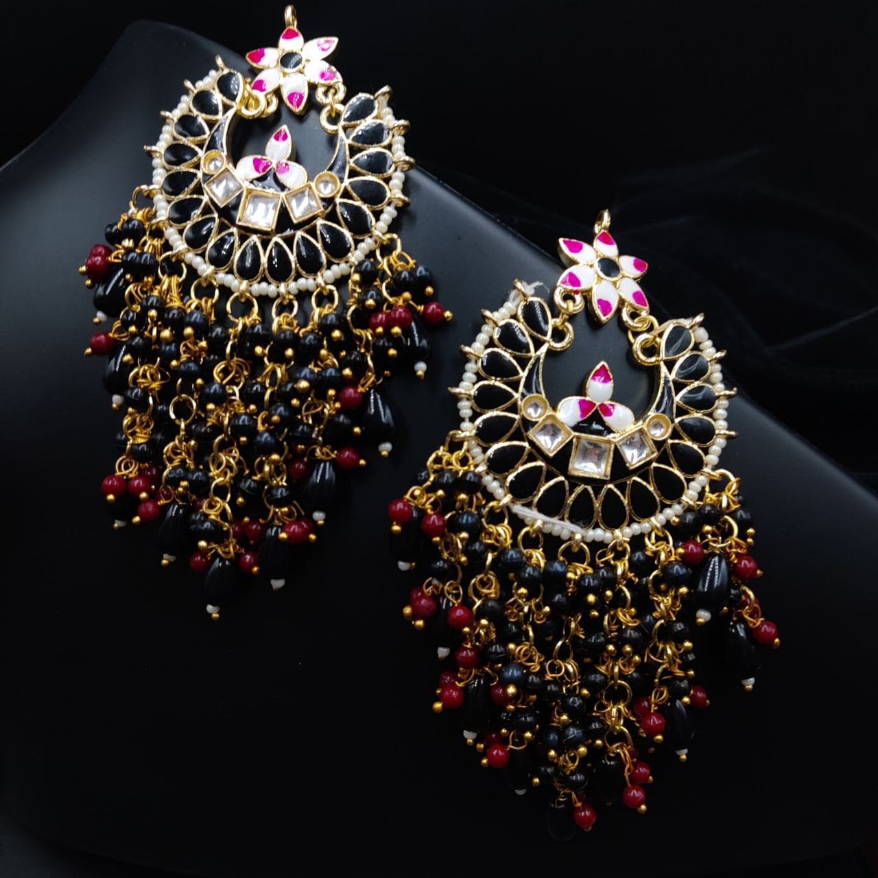 Vintage-inspired oxidized necklace with jhumka for a touch of elegance