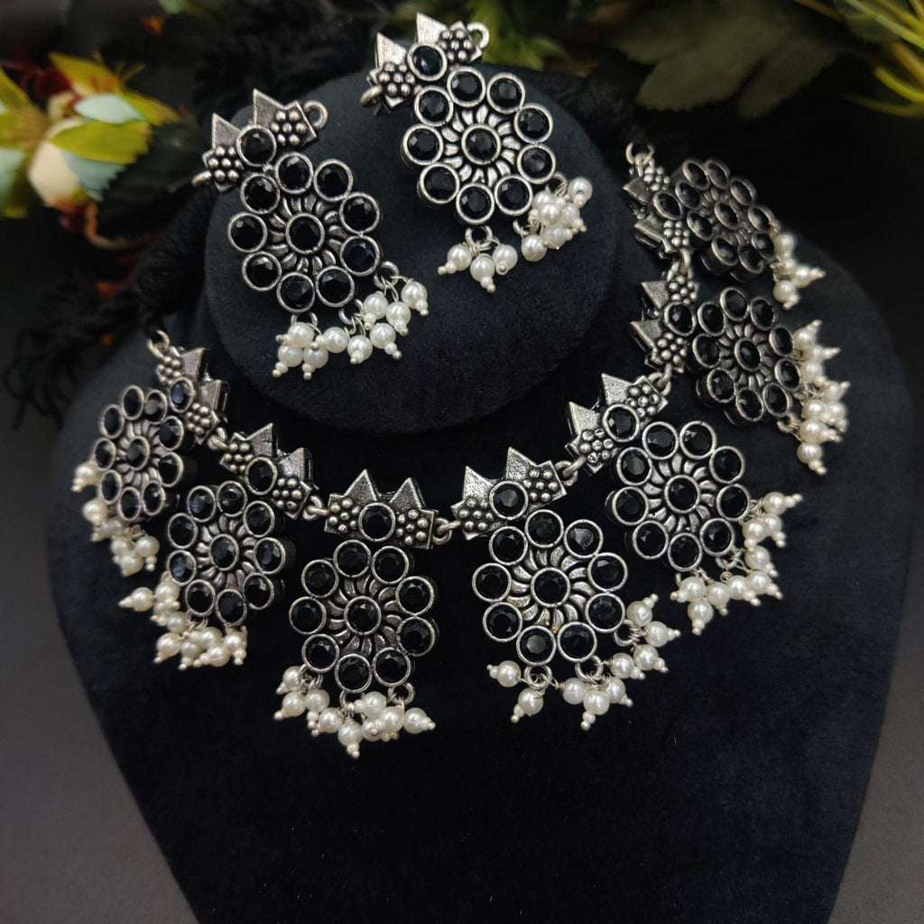 Ethnic-inspired oxidized stone choker set with a touch of elegance