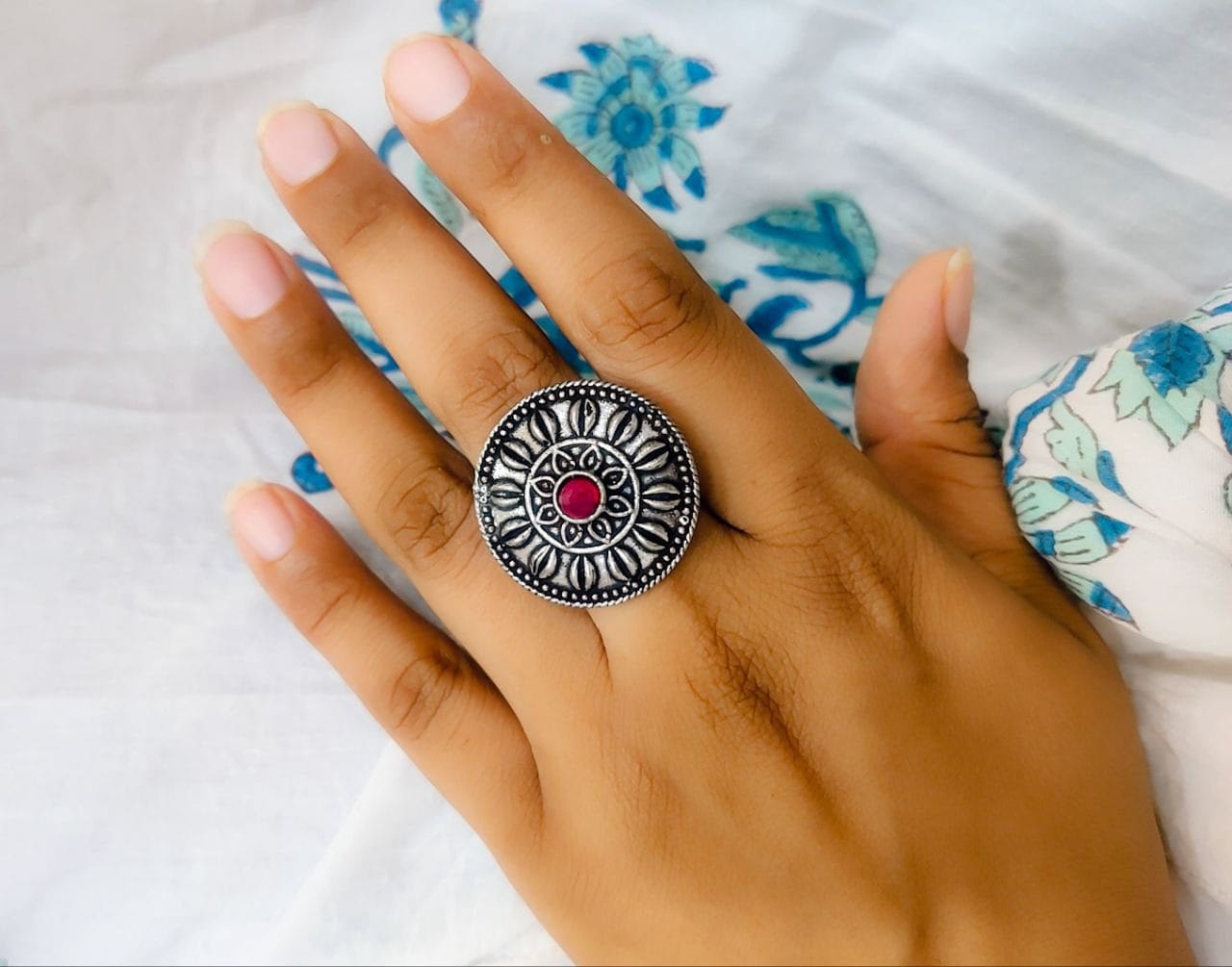 Antique Silver Plated Round Oxidised Stone Work Rings