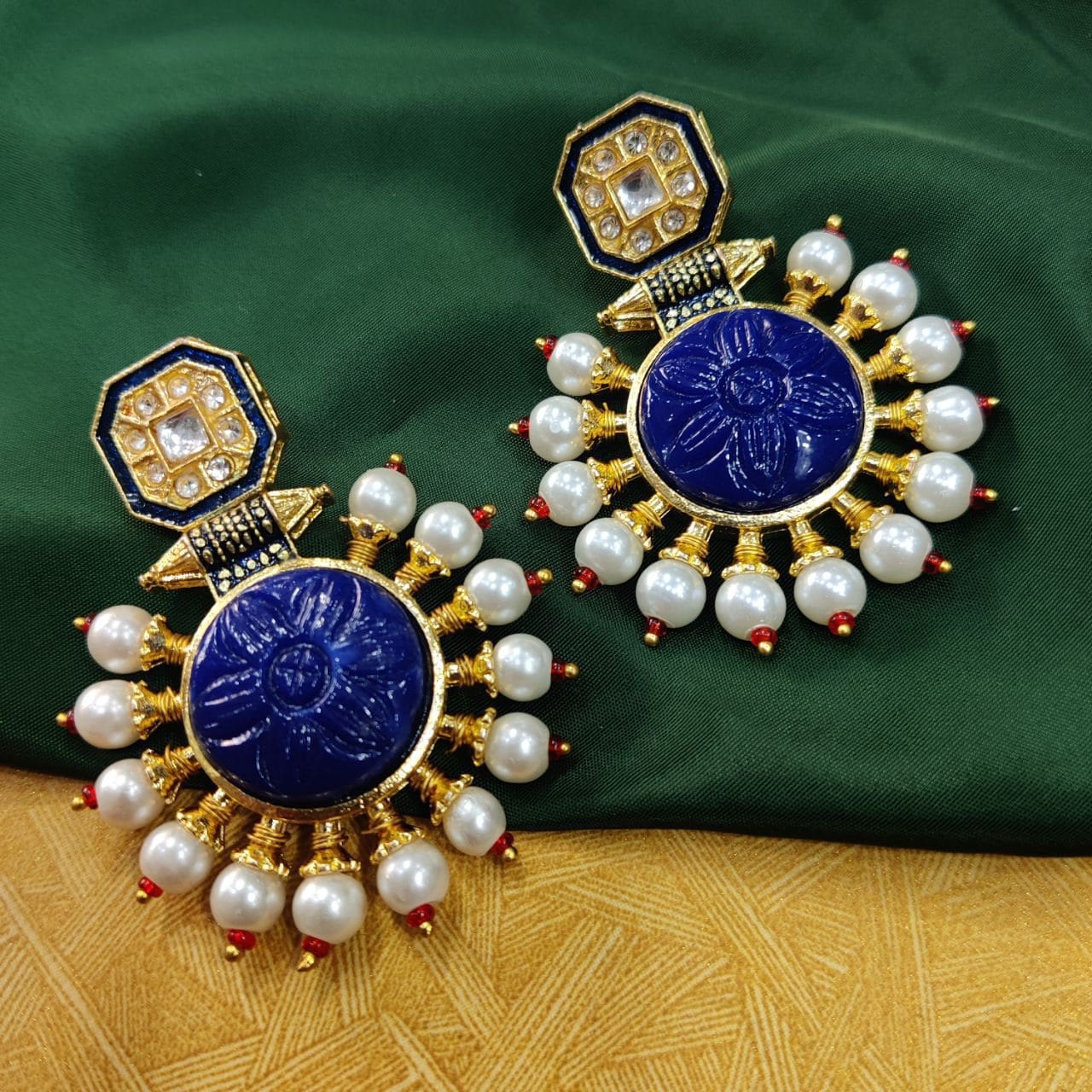 Glass Carving Stone Quality Gold Plated Kundan Meenakari Stud Earrings with Pearl Work