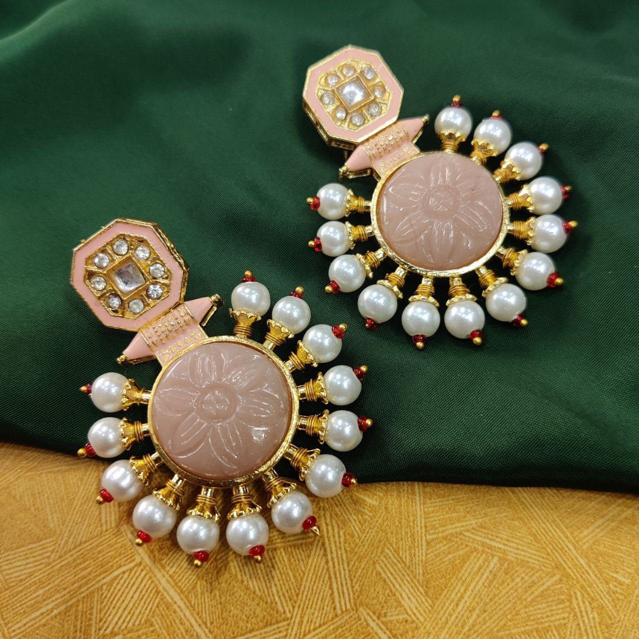 Glass Carving Stone Quality Gold Plated Kundan Meenakari Stud Earrings with Pearl Work