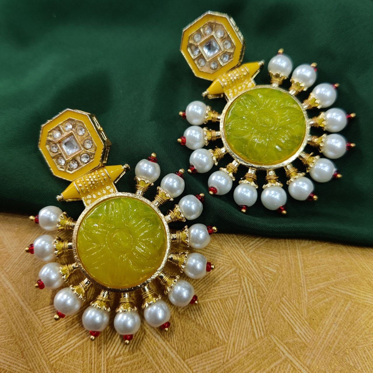 Glass Carving Stone Quality Gold Plated Kundan Meenakari Stud Earrings with Pearl Work