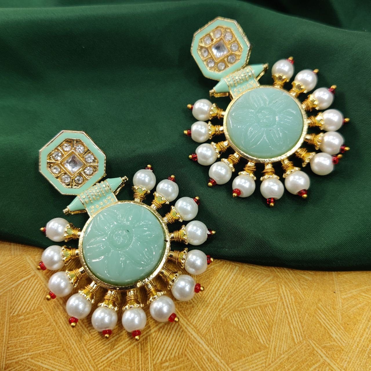 Glass Carving Stone Quality Gold Plated Kundan Meenakari Stud Earrings with Pearl Work