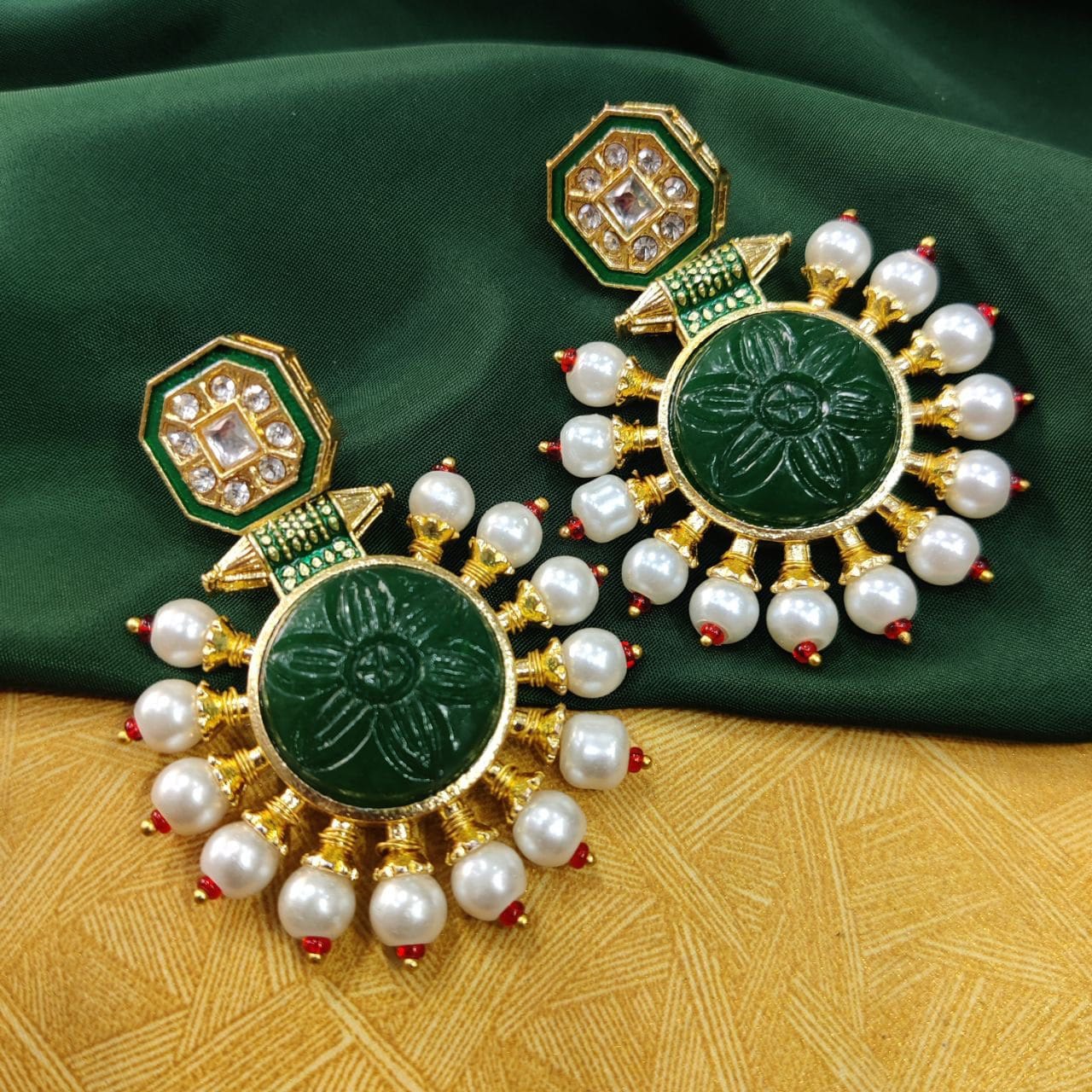 Glass Carving Stone Quality Gold Plated Kundan Meenakari Stud Earrings with Pearl Work