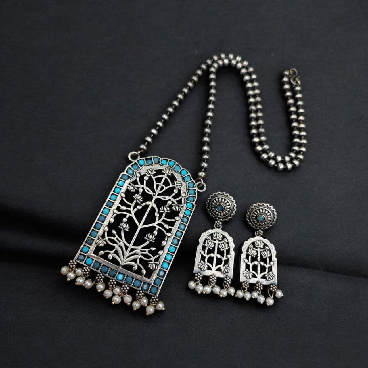 Antique Floral Art Pendant Set | Silver Replica Necklace With Matching Earrings