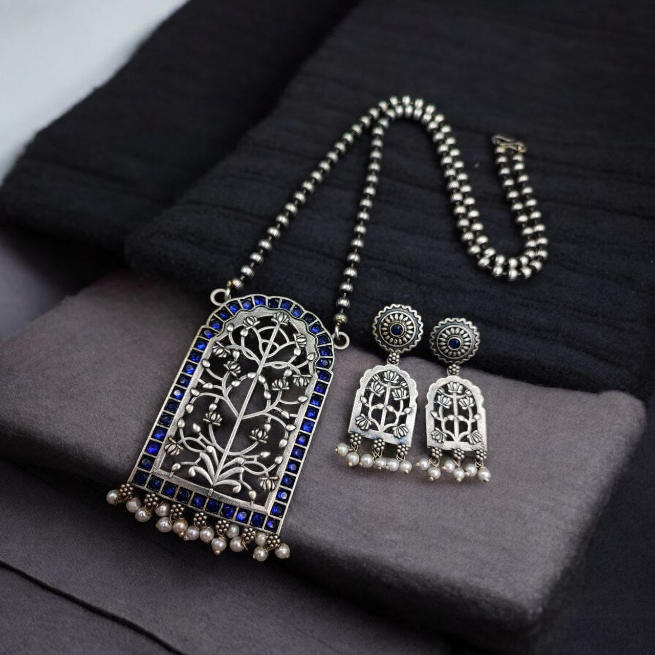 Antique Floral Art Pendant Set | Silver Replica Necklace With Matching Earrings