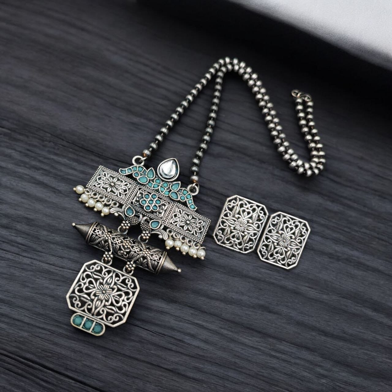Silver Look Necklace Set | Premium Unique Oxidized Pendant With Earrings