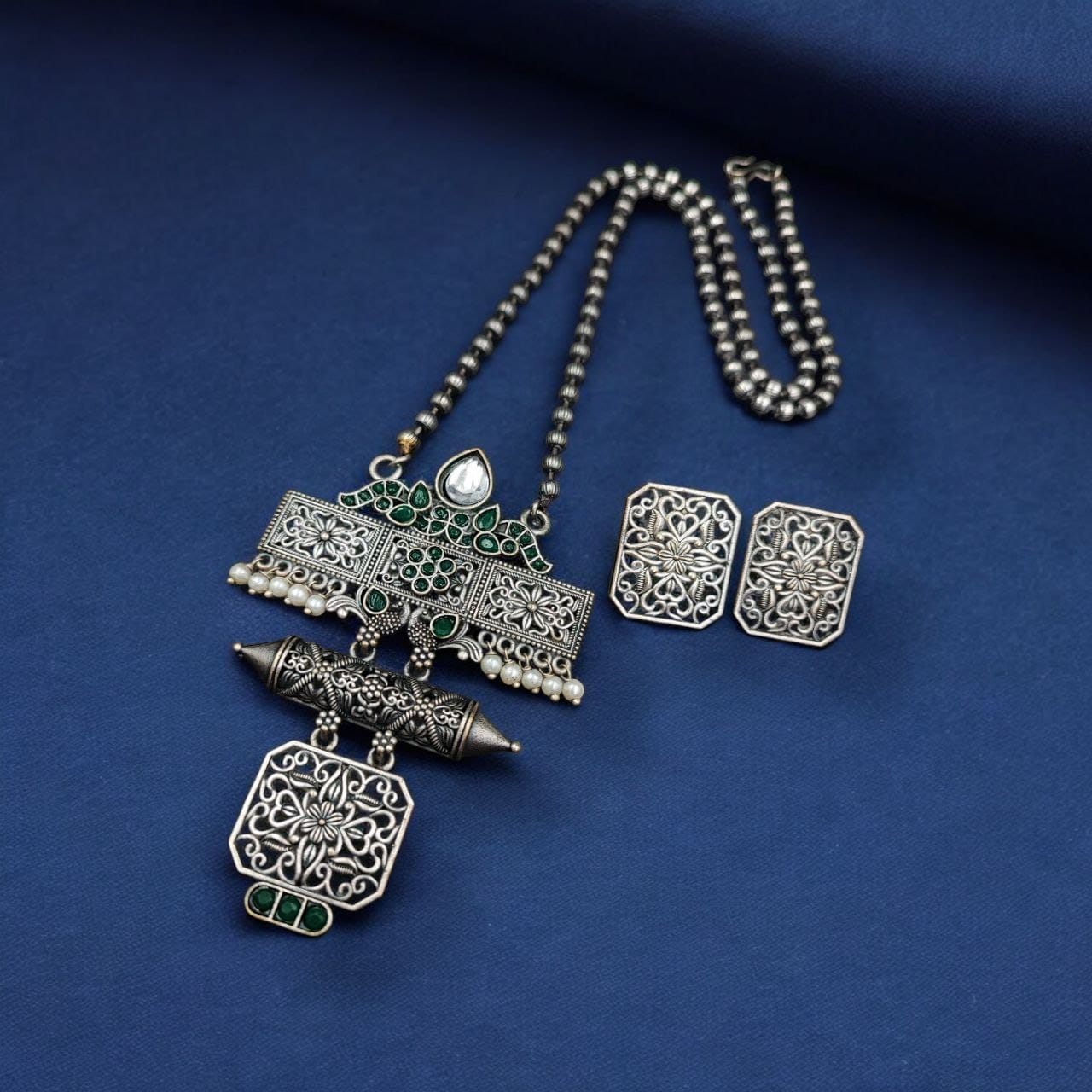 Silver Look Necklace Set | Premium Unique Oxidized Pendant With Earrings