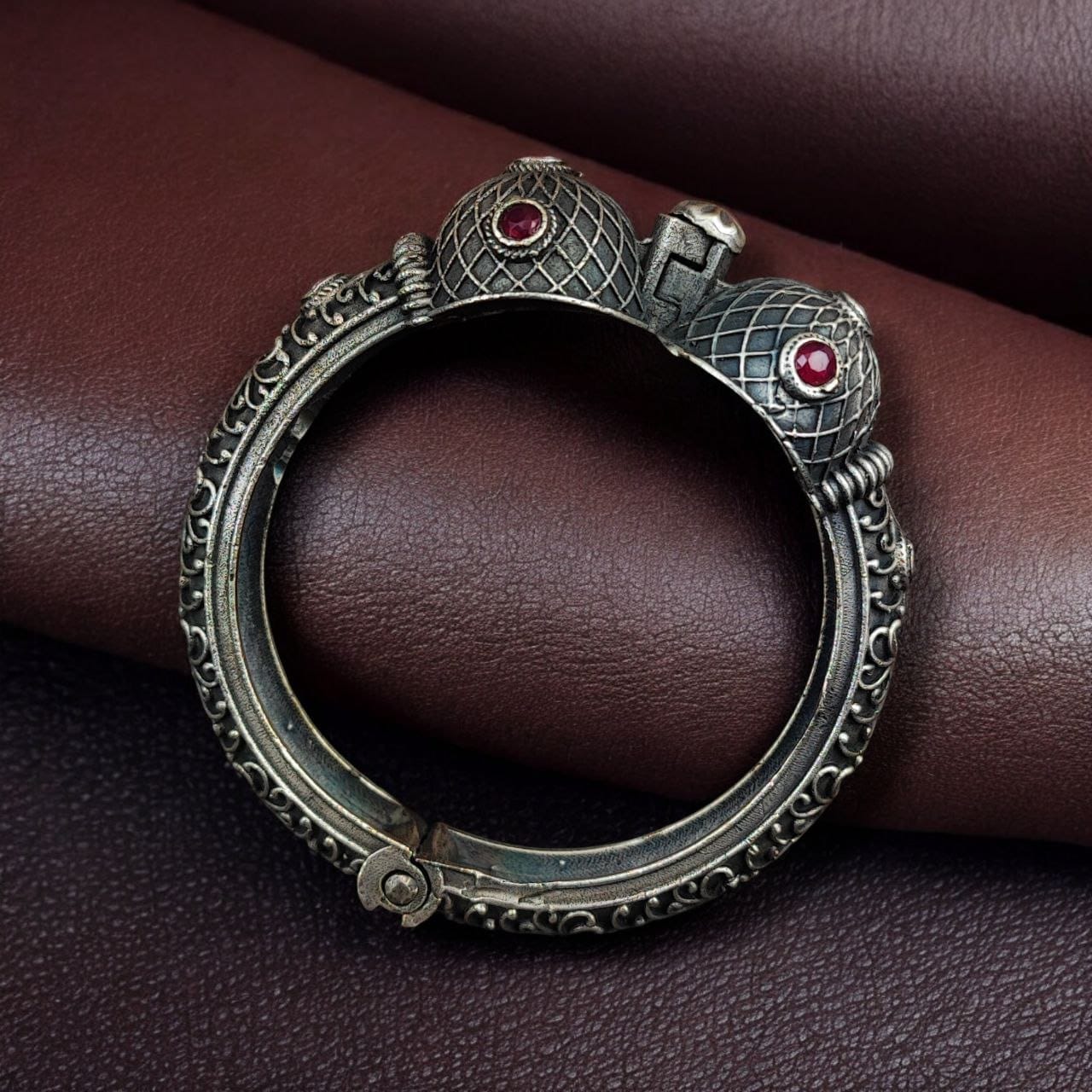 Antique Silver Bracelet | Oxidized Kada with Stone Work | Best Openable Bangle
