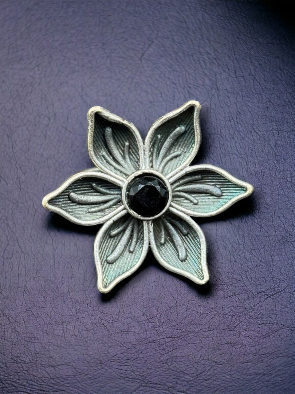 Perfect Adjustable Brass Flower Ring with Elegant Stone Detail