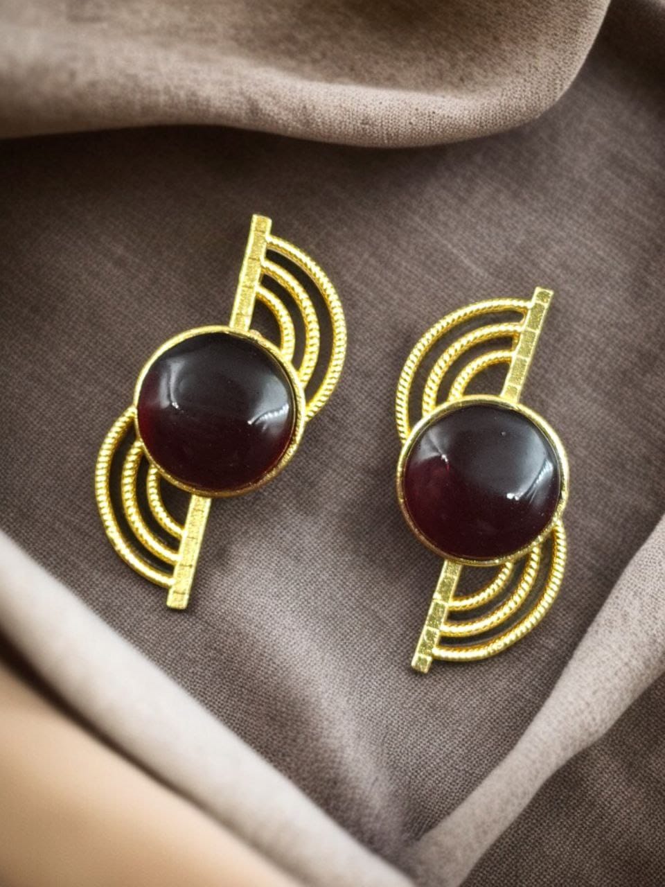 Exclusive Gold-Plated Stud With Stone | Light weighted Partywear Earring