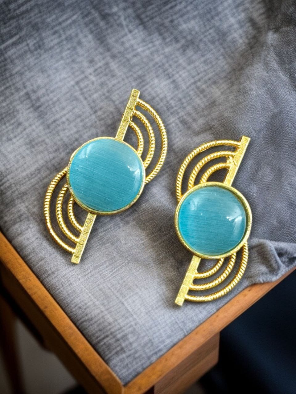Exclusive Gold-Plated Stud With Stone | Light weighted Partywear Earring